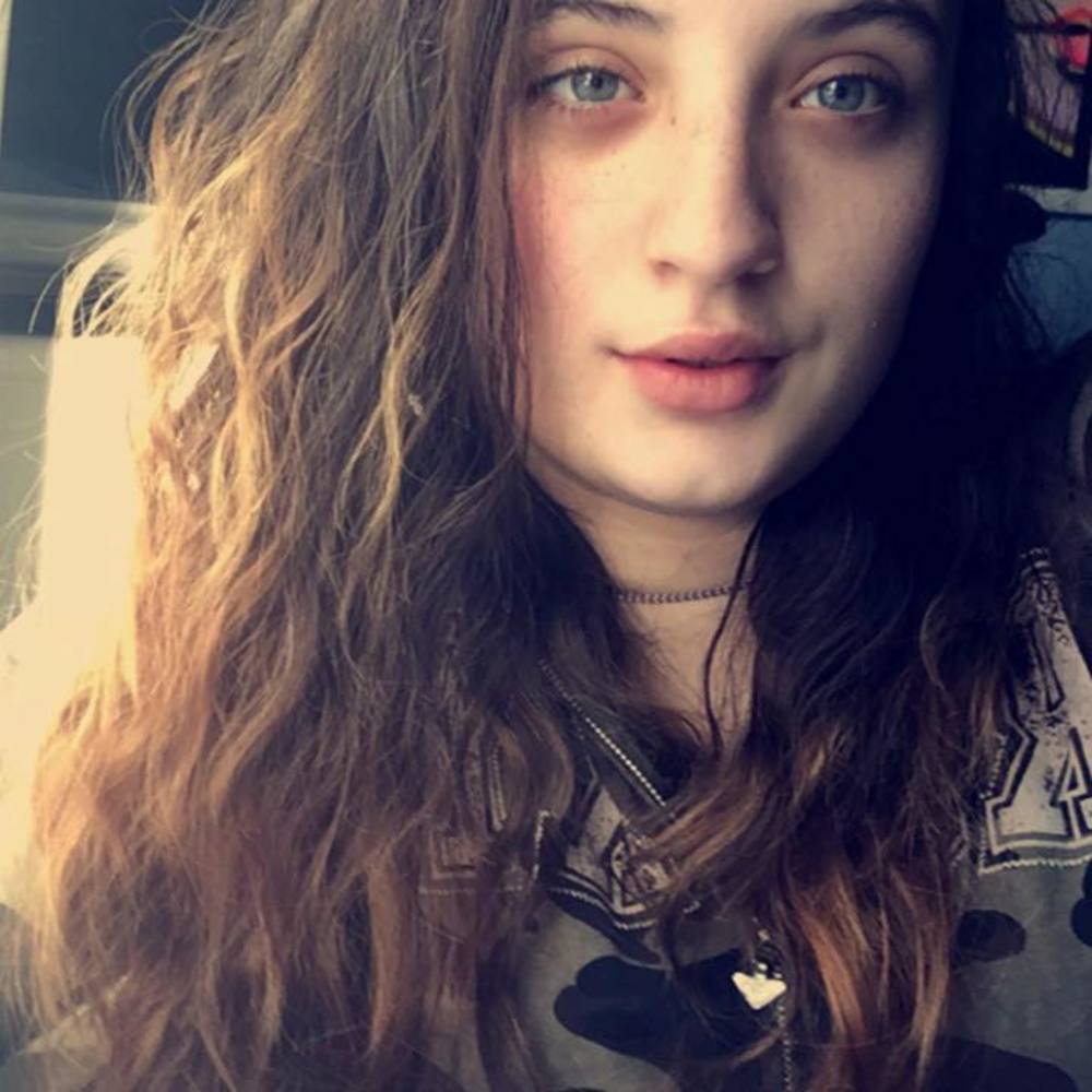 Meet your Posher, Kaycie